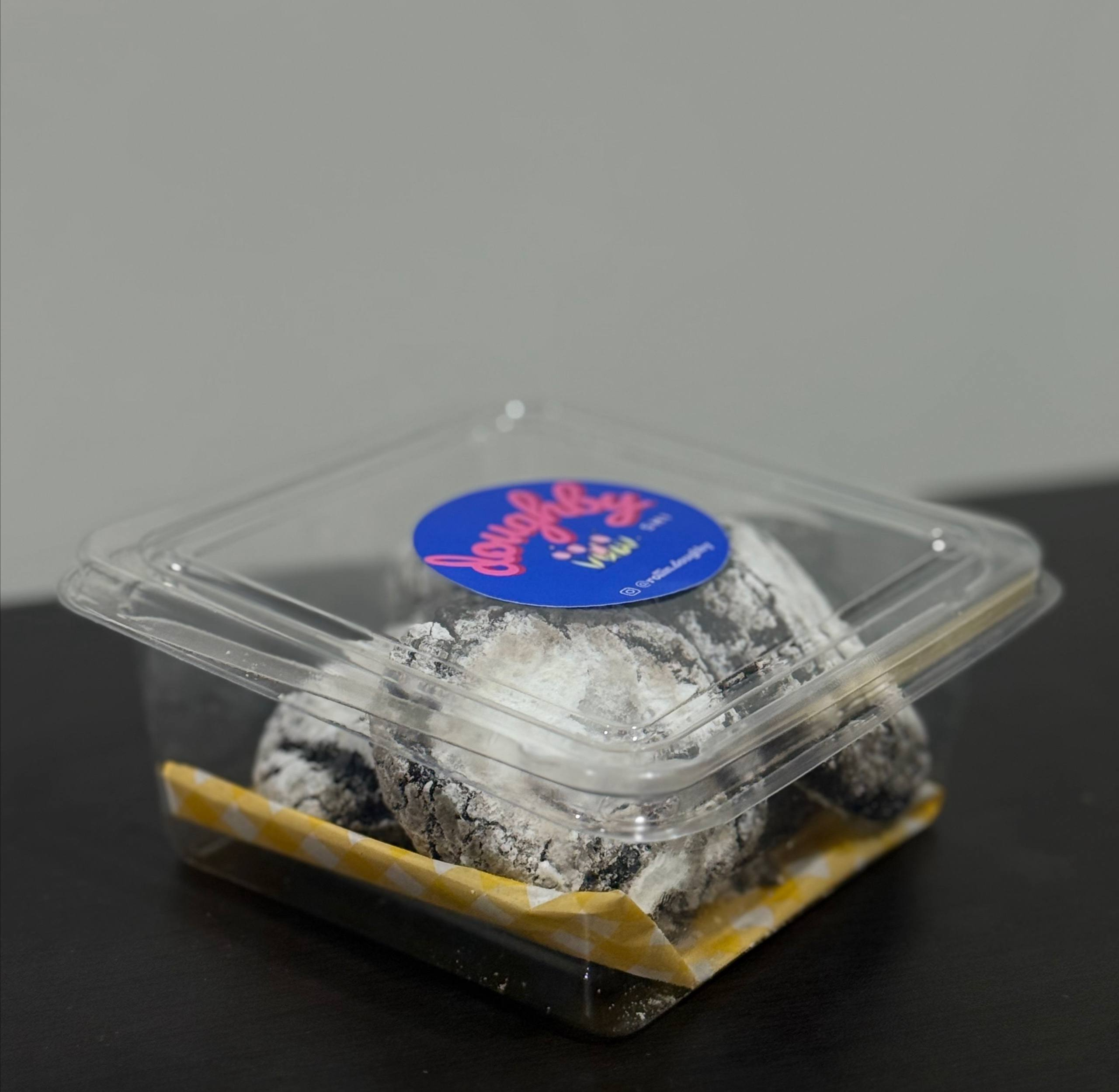 Chocolate Crinkle Cookies